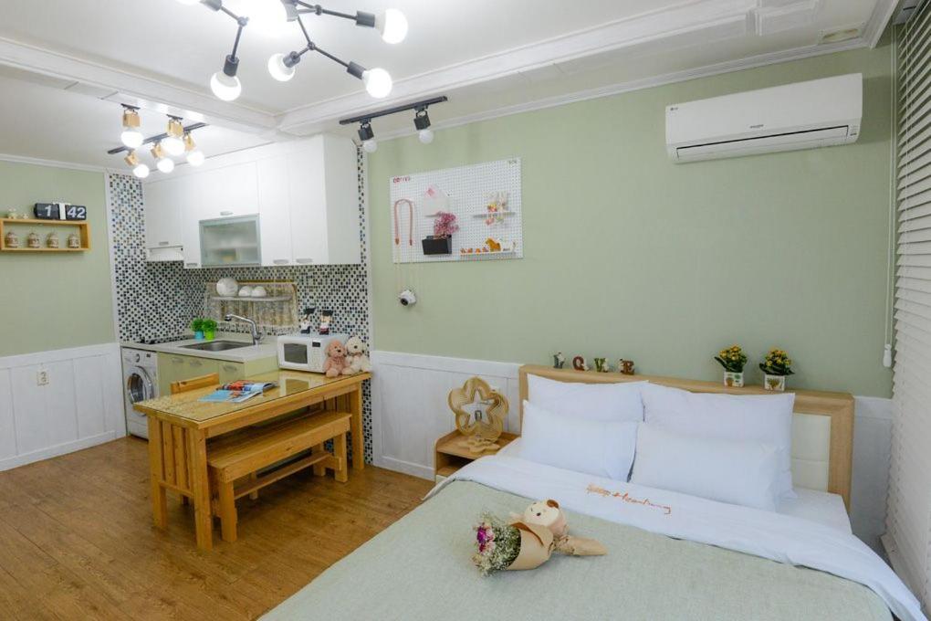 Suncheon Bay Healing Pension Exterior foto